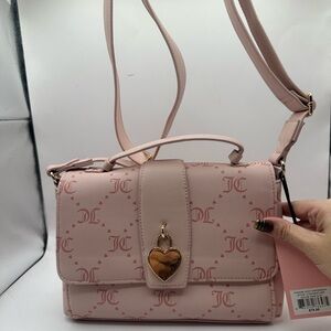 Juicy couture light pink with heart and logo crossbody